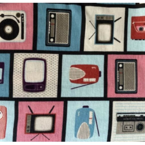 LuLaRoe  Christy Tee Blue Pink TV Radio Retro 50s - Picture 4 of 6